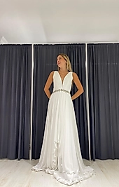 Üst Kısmı Drapeli Beli Taş Kemer Detaylı Şifon Elbise