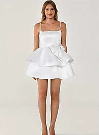 Askılı Şerit Taş Aksesuarlı Fiyonklu Tafta Kısa Elbise