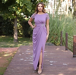 Kol İşlemeli Uzun Elbise