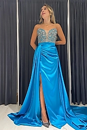 Straplez Üstü Taş İşlemeli Saten Elbise